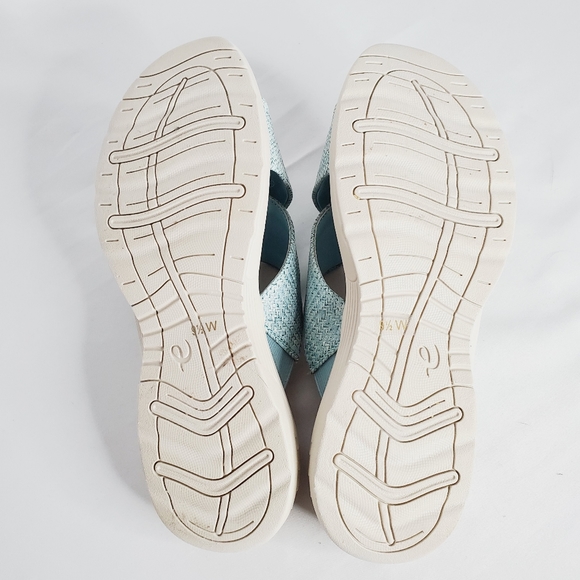 Easy Spirit Taite2 Sandal - Blue - Picture 9 of 11